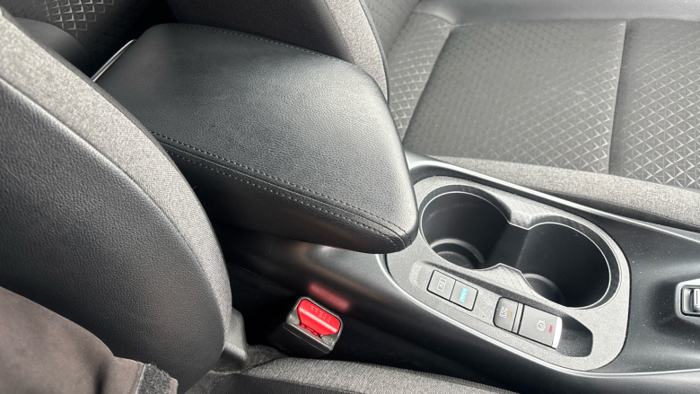 Nissan Juke 1.6 Hybrid N-Connecta 5dr Auto Hybrid Hatchback